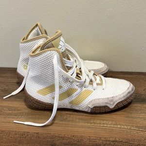 Youth wrestling shoes